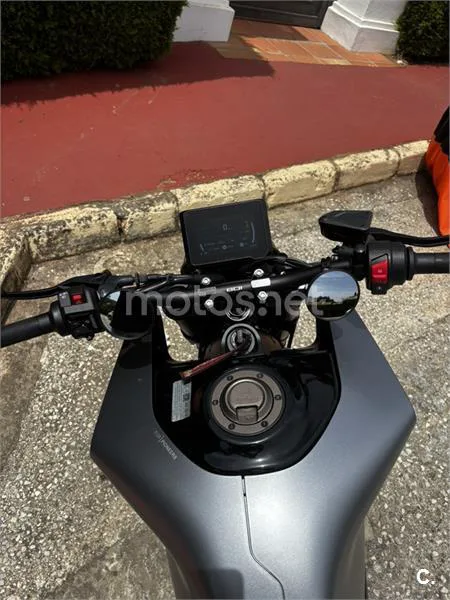 Husqvarna Vitpilen 801 8200 € 2025 Málaga - 1