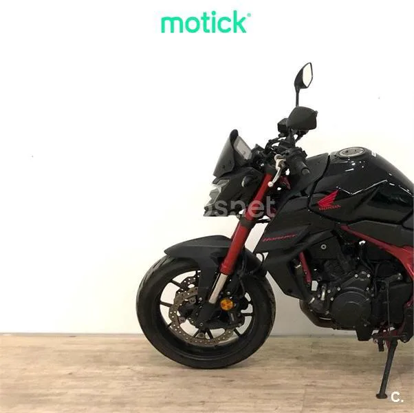 Honda CB750 Hornet - Vista 7