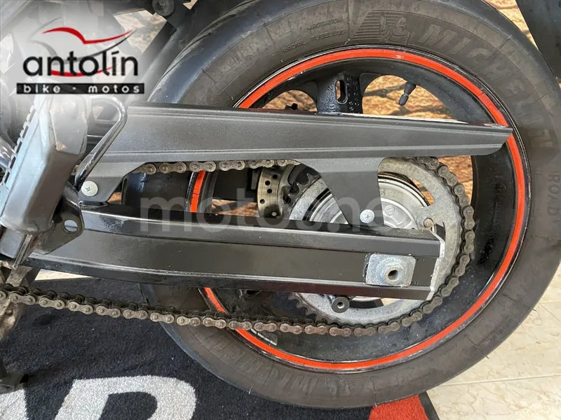 Suzuki V-Strom 650 - Vista 16