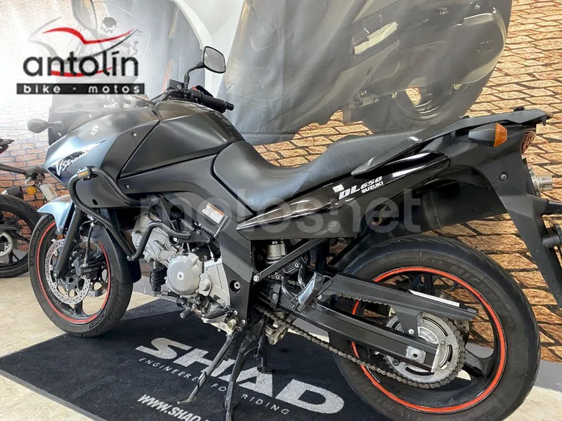 Suzuki V-Strom 650 - Vista 4
