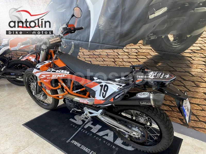 KTM 690 Enduro R – Vista 19