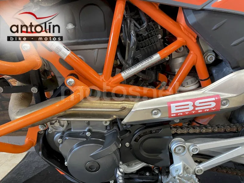 KTM 690 Enduro R – Vista 25
