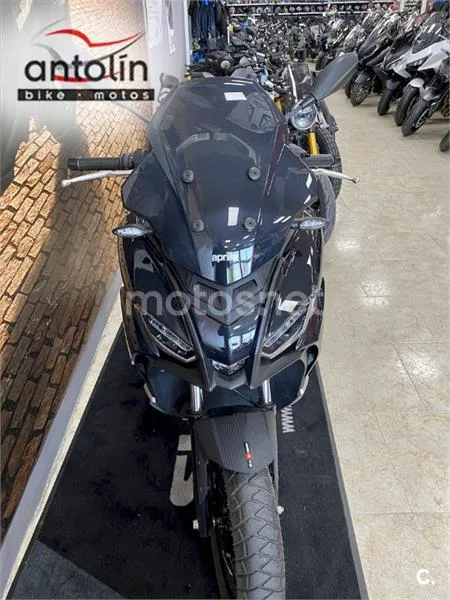 Aprilia SR GT 125 - Vista 7