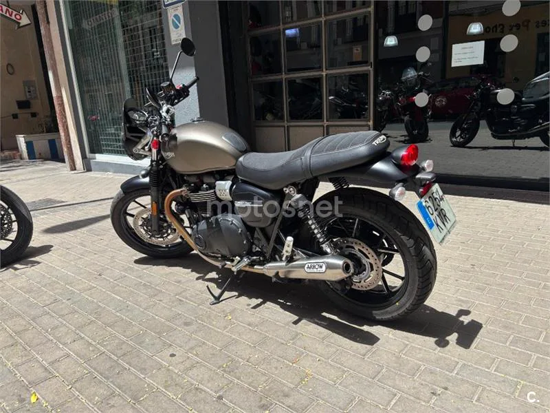 Triumph Street Twin - Vista 3