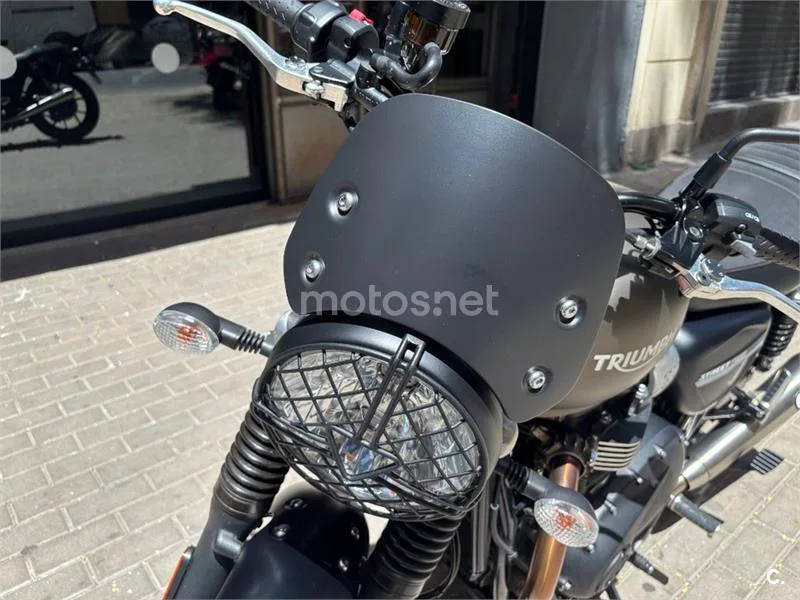 Triumph Street Twin - Vista 6