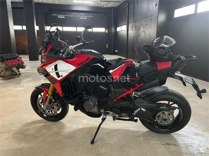 Ducati Multistrada V4 - Vista 3