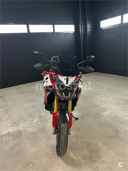 Ducati Multistrada V4 - Vista 5