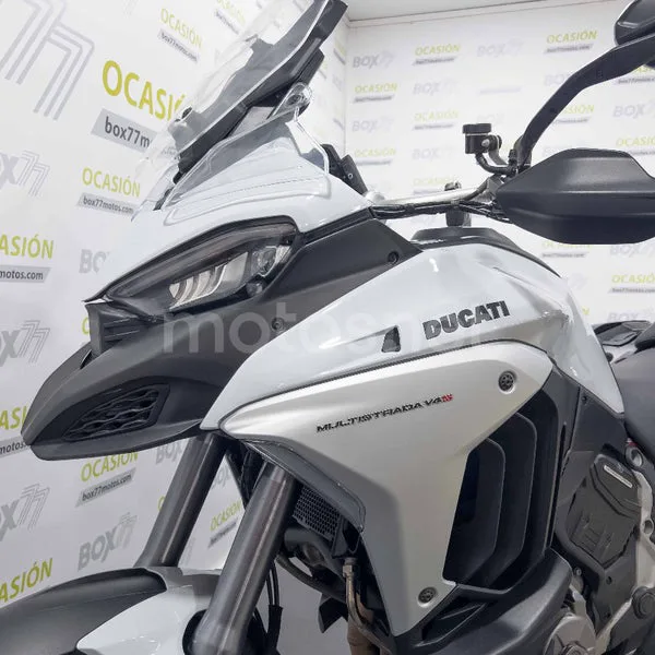 Ducati Multistrada V4 - Vista 19