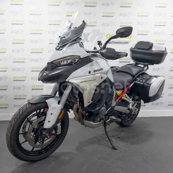 Ducati Multistrada V4 - Vista 3