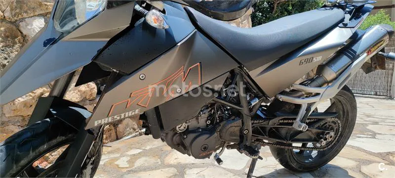 KTM 690 SMC R – Vista 5