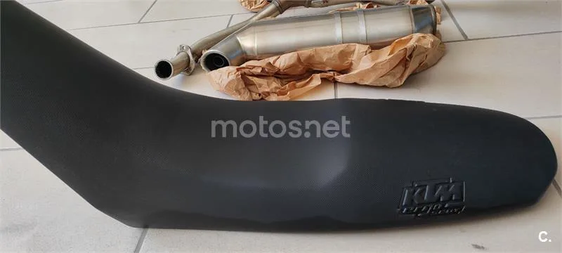 KTM 690 SMC R – Vista 6