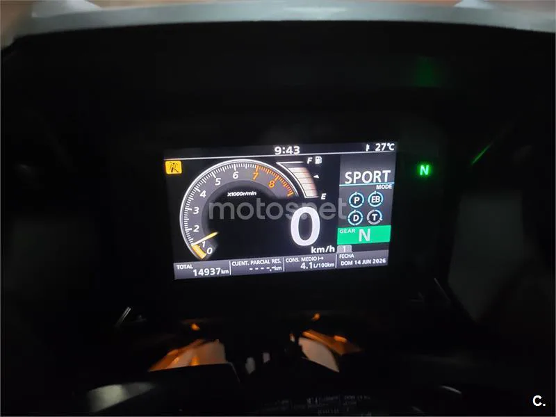 Honda Forza 750 - Vista 5