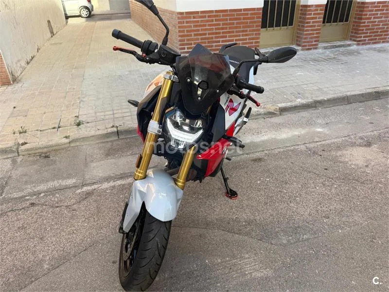 BMW F 900 R - Vista 4