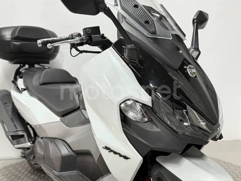 SYM Maxsym TL 500 - Vista 7