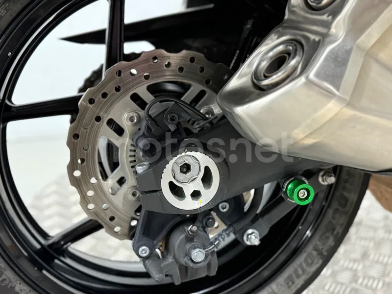 Kawasaki Z1000 SX - Vista 12