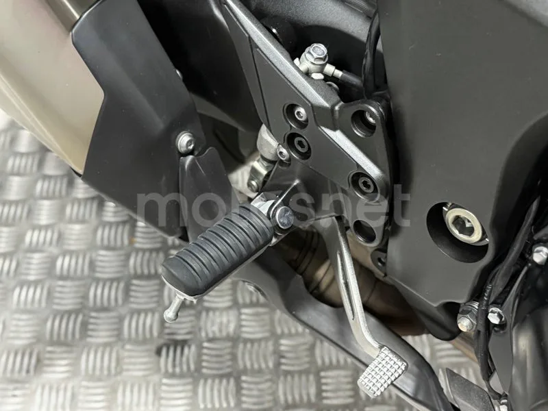 Kawasaki Z1000 SX - Vista 15