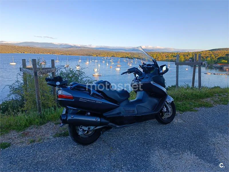 Suzuki Burgman 650 Executive - Vista 7