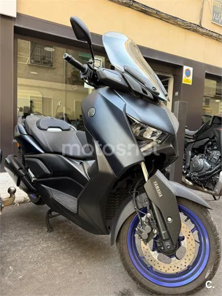 Yamaha XMAX 300 4999 € 2023 Jaén - 1