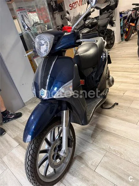 Piaggio Liberty 125 - Vista 3