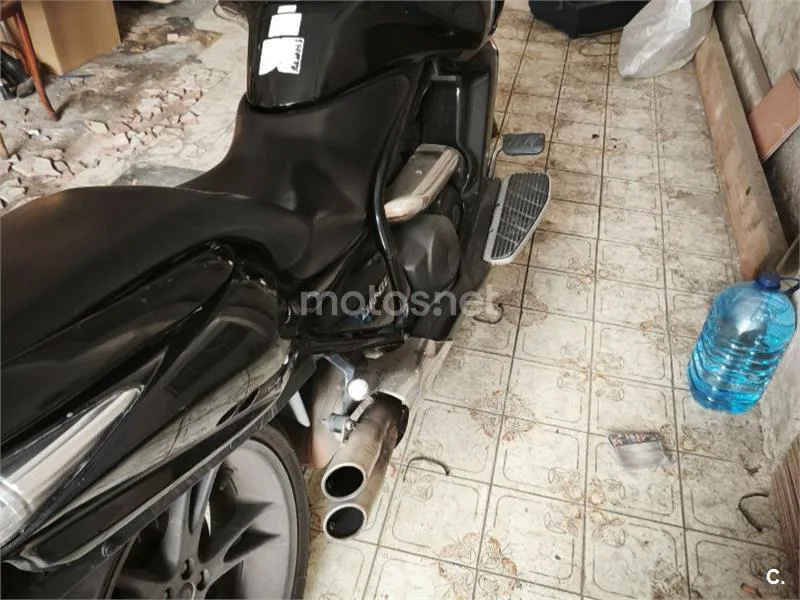 Honda DN-01 - Vista 6