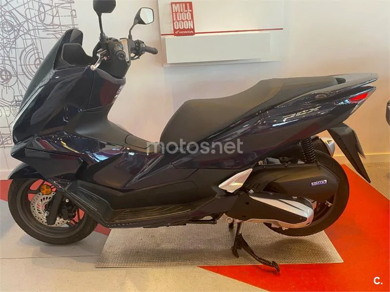 Honda PCX125 3199 € 2025 Granada - 2