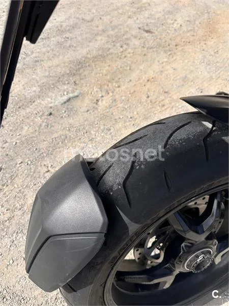 Ducati Multistrada 1200 - Vista 7