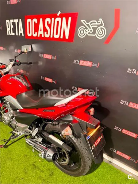 Suzuki Inazuma 250 - Vista 4