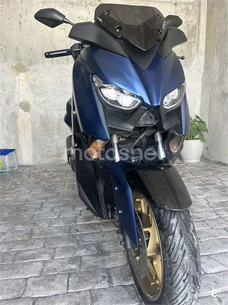 Yamaha XMAX 300 3300 € 2018 Granada - 2