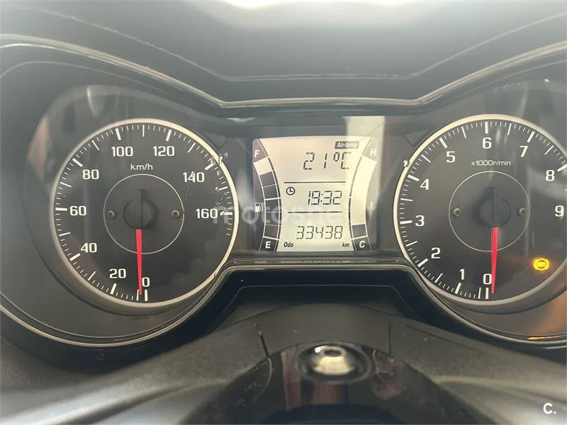 Yamaha XMAX 300 - Vista 9