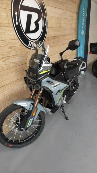 CFMOTO 450MT - Vista 12