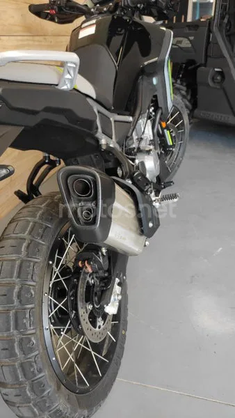 CFMOTO 450MT - Vista 17