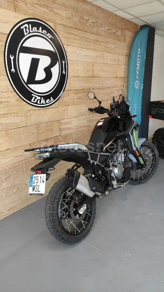 CFMOTO 450MT - Vista 19