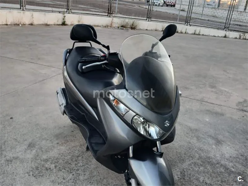 Suzuki Burgman 200 1200 € 2008 Badajoz - 2