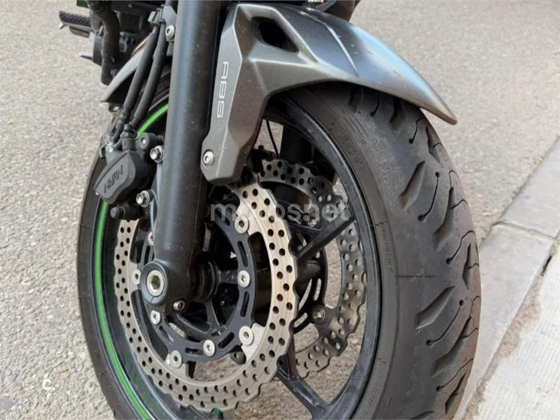 Kawasaki Z650 - Vista 7
