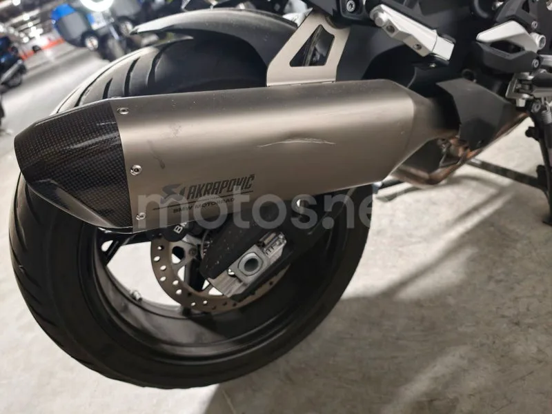 BMW S 1000 XR - Vista 12