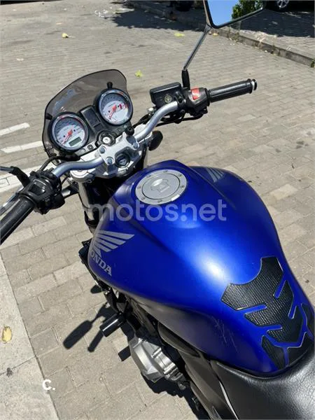 Honda CB600F Hornet - Vista 8