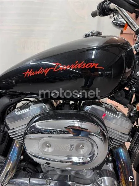 Harley-Davidson Sportster 883 - Vista 5