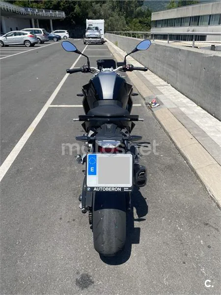 BMW F 900 R - Vista 3