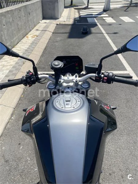 BMW F 900 R - Vista 6