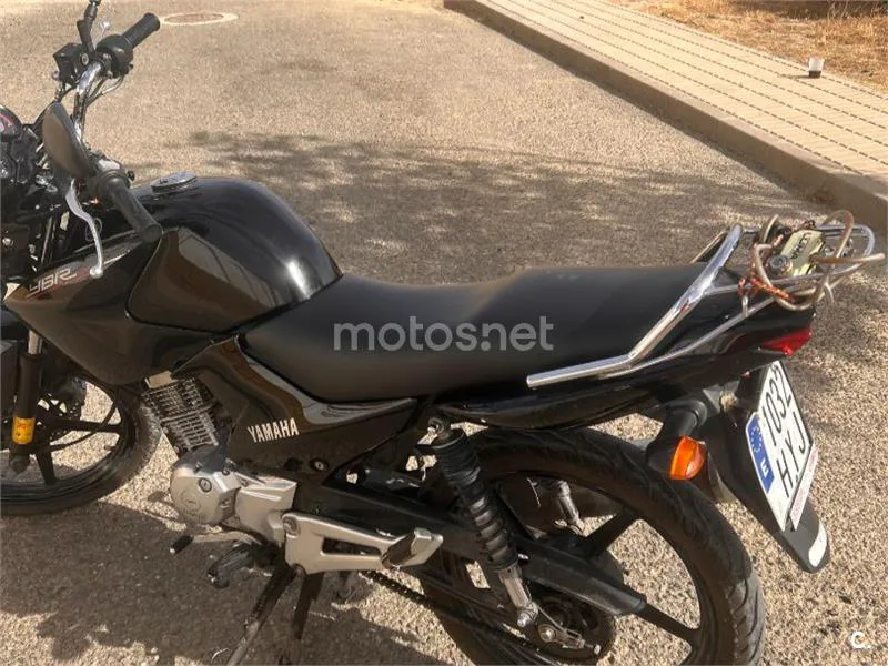 Yamaha YBR125 - Vista 7