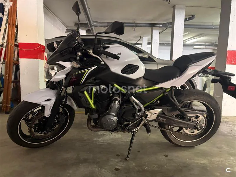 Kawasaki Z650 4750 € 2017 Cádiz - 1