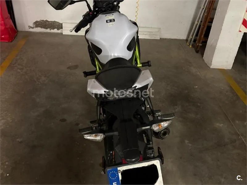 Kawasaki Z650 - Vista 6