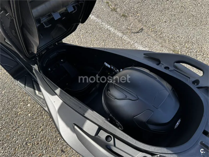 Honda Forza 125 - Vista 7