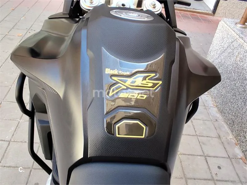 Voge 900 DSX – Vista 6