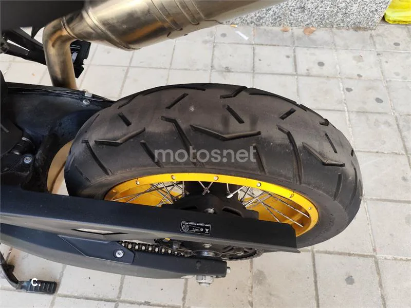 Voge 900 DSX – Vista 9