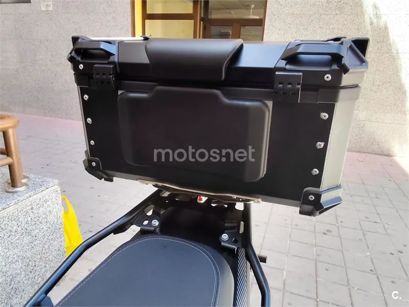 Voge 900 DSX – Vista 8