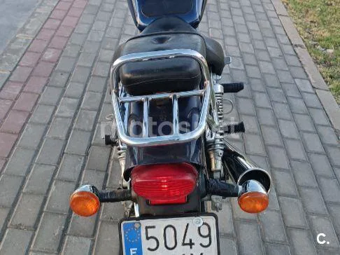 Suzuki Marauder 250 - Vista 7