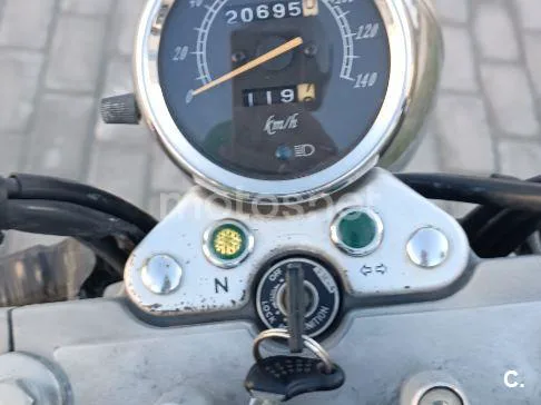 Suzuki Marauder 250 - Vista 8