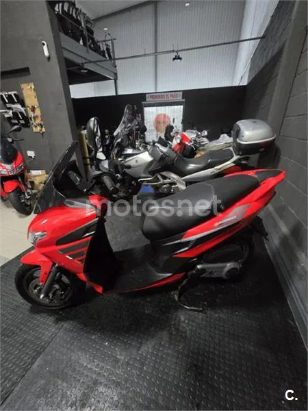 Aprilia SXR 50 – Vista 7
