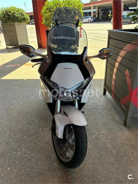 Honda VFR1200F 6600 € 2012 Madrid - 1